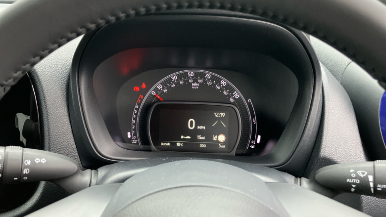 Toyota Aygo X 1.0 VVT-i Edge 5dr Petrol Hatchback